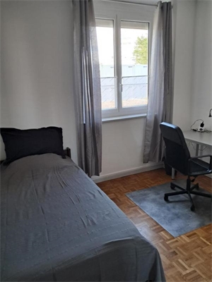 chambre à la location -   69004  LYON 4, surface 10 m2 location chambre - UBI478109078