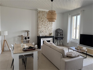 maison à la location -   33180  SAINT ESTEPHE, surface 84 m2 location maison - UBI478220144