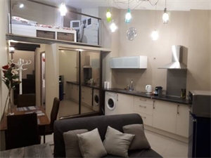 studio à la location -   84000  AVIGNON, surface 28 m2 location studio - UBI478237034