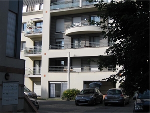 studio à la location -   60200  COMPIEGNE, surface 33 m2 location studio - UBI478282529