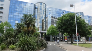 studio à la location -   37000  TOURS, surface 20 m2 location studio - UBI478304846
