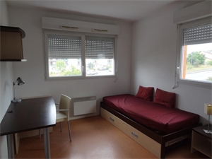 studio à la location -   44230  SAINT SEBASTIEN SUR LOIRE, surface 19 m2 location studio - UBI478806467