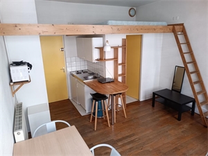 studio à la location -   38000  GRENOBLE, surface 18 m2 location studio - UBI479026232