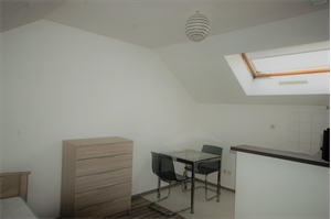studio à la location -   44000  NANTES, surface 19 m2 location studio - UBI479210639