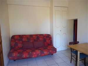 studio à la location -   13480  CABRIES, surface 22 m2 location studio - UBI479210864