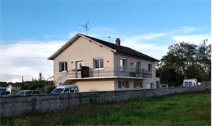 t4 à la location -   71380  EPERVANS, surface 100 m2 location t4 - UBI479211773