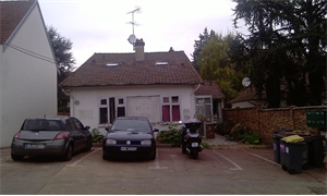 studio à la location -   91160  LONGJUMEAU, surface 23 m2 location studio - UBI479212085