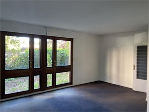 t2 à la location -   91130  RIS ORANGIS, surface 63 m2 location t2 - UBI479212598