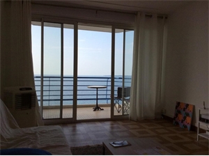 t2 à la location -   06600  ANTIBES, surface 30 m2 location t2 - UBI479213876