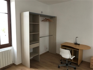 studio à la location -   44000  NANTES, surface 25 m2 location studio - UBI479214461