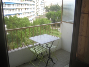 studio à la location -   13004  MARSEILLE 04, surface 20 m2 location studio - UBI479215205
