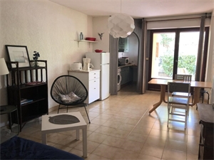 t2 à la location -   84000  AVIGNON, surface 48 m2 location t2 - UBI479217362