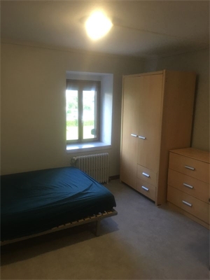 studio à la location -   18000  BOURGES, surface 23 m2 location studio - UBI479217506