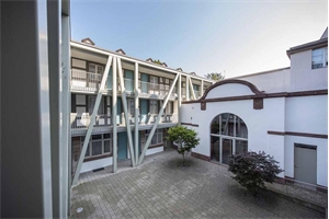 studio à la location -   67000  STRASBOURG, surface 32 m2 location studio - UBI479220161