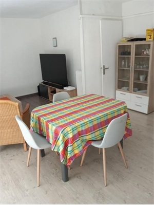 t3 à la location -   30200  SAINT NAZAIRE, surface 57 m2 location t3 - UBI479220794