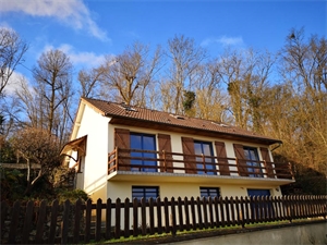 maison à la location -   28230  EPERNON, surface 138 m2 location maison - UBI479221439