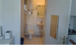 studio à la location -   63000  CLERMONT FERRAND, surface 21 m2 location studio - UBI479226314
