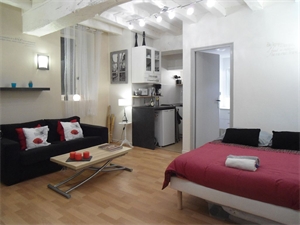 studio à la location -   44000  NANTES, surface 23 m2 location studio - UBI479226785