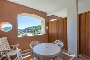studio à la location -   83700  SAINT RAPHAEL, surface 28 m2 location studio - UBI479226878