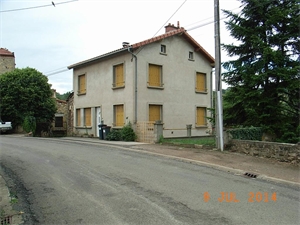 maison à la location -   63270  LAPS, surface 120 m2 location maison - UBI479682032
