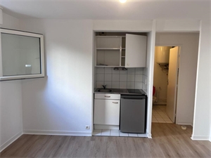 studio à la location -   63000  CLERMONT FERRAND, surface 25 m2 location studio - UBI480124682