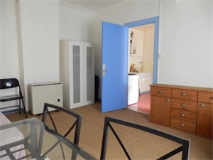 t2 à la location -   42000  SAINT ETIENNE, surface 40 m2 location t2 - UBI480342971