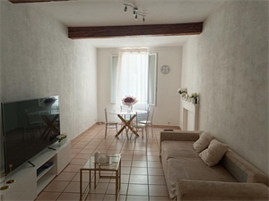 t3 à la location -   30300  BEAUCAIRE, surface 64 m2 location t3 - UBI480456932