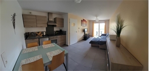 t2 à la location -   13140  MIRAMAS, surface 38 m2 location t2 - UBI480602789