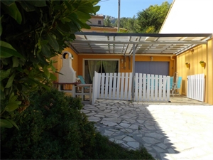 t2 à la location -   83000  TOULON, surface 30 m2 location t2 - UBI480702977
