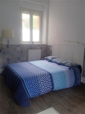 studio à la location -   22000  SAINT BRIEUC, surface 28 m2 location studio - UBI483359597