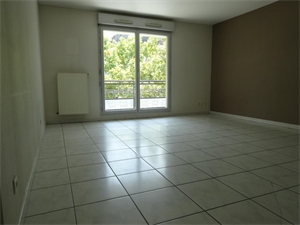 t4 à la location -   69003  LYON 3, surface 91 m2 location t4 - UBI483379043