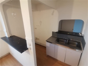 t5 à la location -   60600  CLERMONT, surface 75 m2 location t5 - UBI484155101