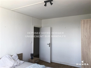 chambre à la location -   49100  ANGERS, surface 13 m2 location chambre - UBI471289781