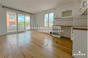 t2 à la location -   93500  PANTIN, surface 42 m2 location t2 - UBI481511369