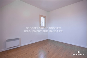 t2 à la location -   91100  CORBEIL ESSONNES, surface 28 m2 location t2 - UBI481856114