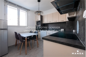 chambre à la location -   38100  GRENOBLE, surface 9 m2 location chambre - UBI482181317