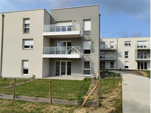 t2 à la location -   53000  LAVAL, surface 44 m2 location t2 - UBI475120451