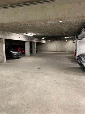 parking couvert à la location -   45400  45400 FLEURY LES AUBRAIS, surface 12 m2 location parking couvert - UBI408362057