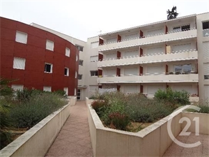 appartement à la location -   34000  MONTPELLIER, surface 21 m2 location appartement - APR744856