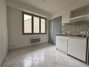 appartement à la vente -   64000  PAU, surface 13,87 m2 vente appartement - APR709270