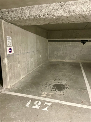 parking couvert à la location -   75019  PARIS 19EME ARRONDISSEMENT, surface 10 m2 location parking couvert - UBI411958130