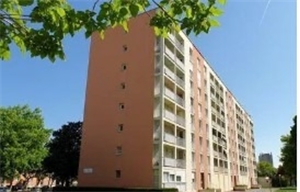 appartement à la vente -   26700  PIERRELATTE, surface 104 m2 vente appartement - UBI415186332