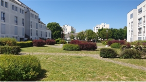 appartement à la vente -   51100  REIMS, surface 120 m2 vente appartement - UBI425079352