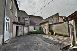 maison a renover à la vente -   28330  LA BAZOCHE GOUET, surface 550 m2 vente maison a renover - UBI432027098