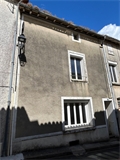 Maison de village à la vente