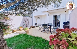 maison à la vente -   30220  AIGUES MORTES, surface 91 m2 vente maison - UBI444574922