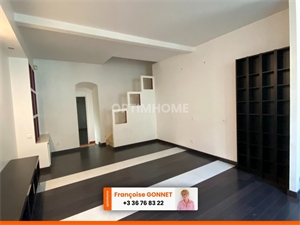 maison de ville à la vente -   18200  SAINT AMAND MONTROND, surface 82 m2 vente maison de ville - UBI453479591