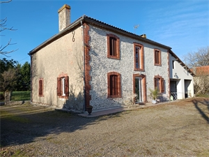 maison à la vente -   40800  AIRE SUR L ADOUR, surface 100 m2 vente maison - UBI454655432