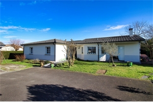 maison à la vente -   33440  AMBARES ET LAGRAVE, surface 147 m2 vente maison - UBI457959341
