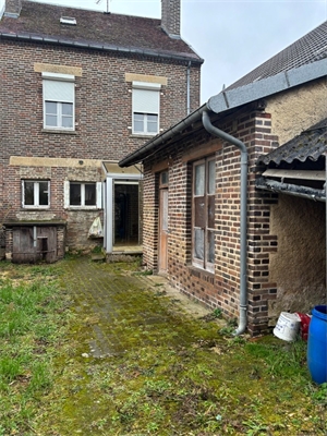 maison à la vente -   10190  ESTISSAC, surface 180 m2 vente maison - UBI460032809